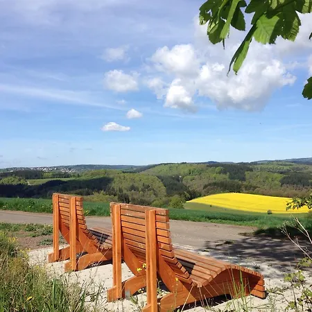 Vulkaneifel شقة Tettscheid